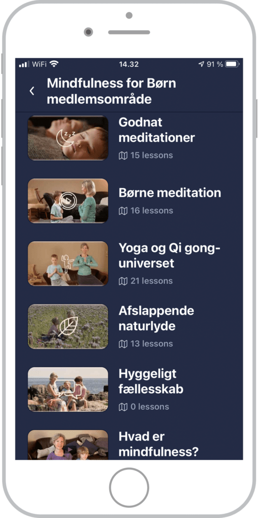 Mindfulness for Børn appen indeholder godnatmeditationer, børnemeditationer, yoga for børn, Qi gong for børn og naturlyde
